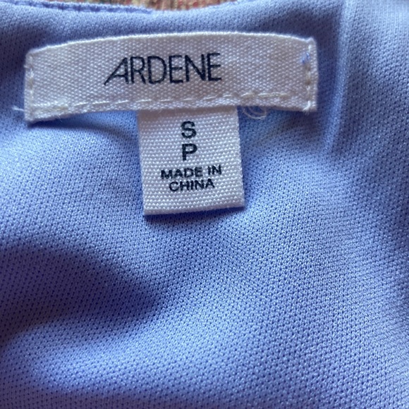 Mid-thigh length floral print dress in summer colours - Picture 5 of 5